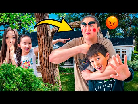 Видео: ЗЛАЯ СОСЕДКА 😱 МИНИ-ФИЛЬМ 🎥 ҮЙГЕ ЖАТЫП АЛДЫ 😐