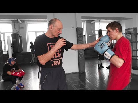 Видео: Хочешь бить, - опускайся на полную ступню!