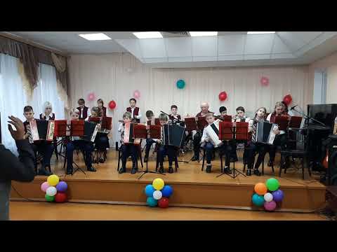 Видео: "Ах, вы сени, мои сени" - русская народная песня, обработка Н.Голубовской