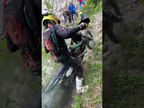 Видео: Данила Черняев 100% эндуро Геленджик 2025. Финишная часть золото.