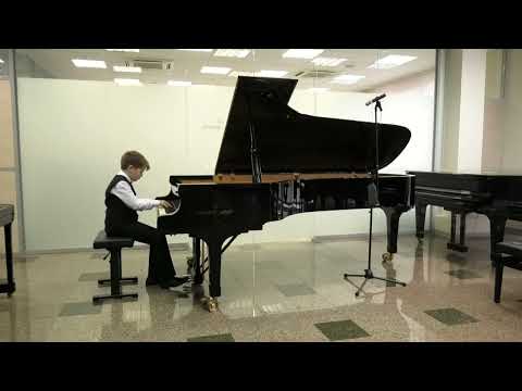 Видео: Bach WTC e moll BMV855 Book1 Maxim Tereshchenko(11yo) Бах ХТК Прелюдия и фуга ми минор