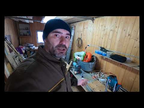 Видео: Тест фрезера Hammer FRZ2200 PREMIUM делаем штробу в брусе