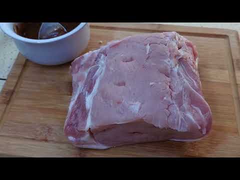 Видео: Мясо - буженина запечённая в рукаве, вкуснятина