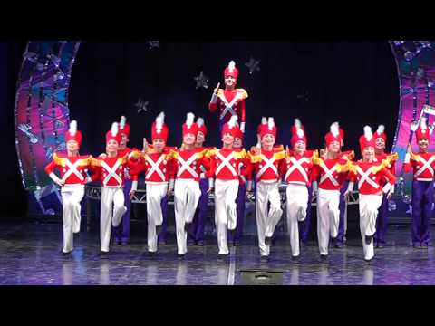 Видео: Театр танца "Розовый слон" - "Танец оловянных солдатиков"