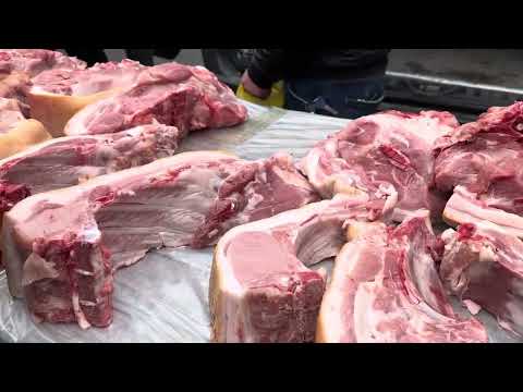 Видео: Тбилиси . Рынок . Очень много Золота, Мяса , Фруктов и Овощей