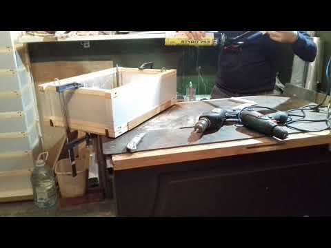 Видео: изготовление рогатого улья из пенополистирола в деревянной обвязке (4)