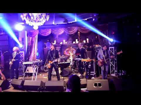 Видео: Мумий Тролль - Девочка