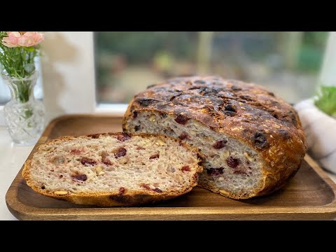 Видео: ПОТРЯСАЮЩИЙ ХЛЕБ БЕЗ ЗАМЕСА С ОРЕХАМИ И КЛЮКВОЙ НА НОВЫЙ ГОД 🌺CRANBERRY AND NUT BREAD🌺@Amond