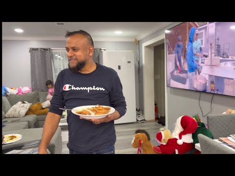 Видео: Дхал, рис, креветки бунджал и жареная изысканная рыба