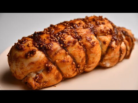 Видео: ПАСТРОМА - сочное куриное филе в духовке.