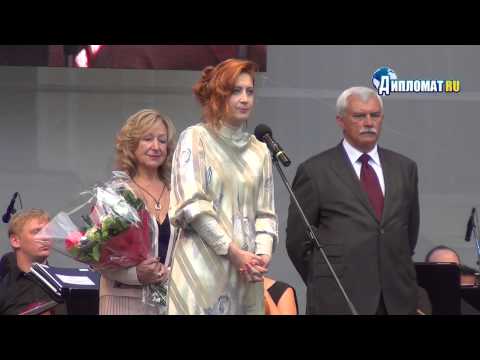 Видео: Дочь Елены Образцовой - Елена Макарова