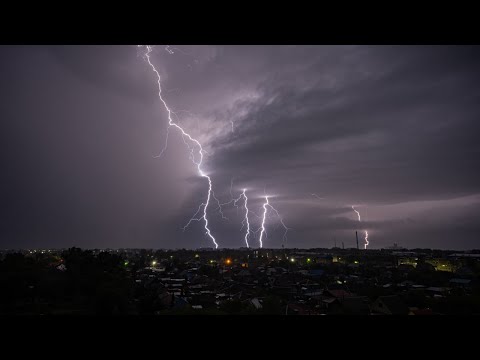 Видео: Мощная электроактивная гроза 25/05/2025