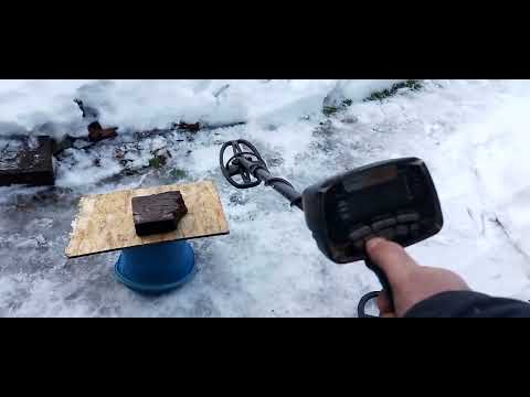 Видео: Tejon vs  AT Gold  тест на чешую под сигнальным кирпичом.👍👍👍