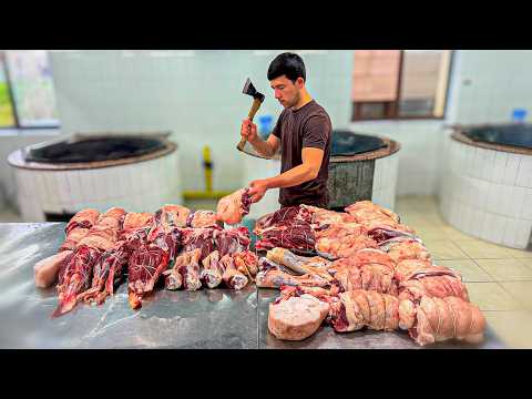 Видео: Традиционный центральноазиатский "Нахорги Ош" – Как это проходит? 🍽👳‍♂️ | Стол накрыт на *** гостей