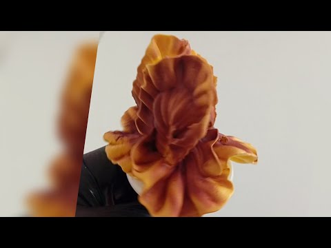 Видео: " Ирис из крема- просто и легко -даже для новичка!"