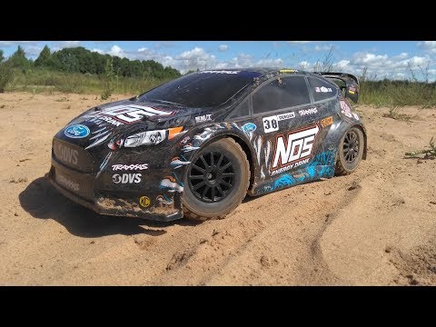 Видео: Тюнинг раллийки ... Traxxas NOS Deegan #38 Ford Fiesta на бесколлекторной системе