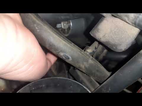 Видео: bmw e34 m50 - снять регулятор холостого хода, это просто