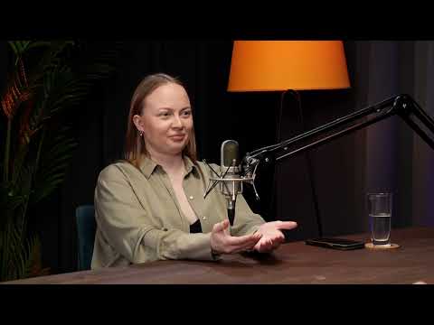 Видео: Как мастеру маникюра стать инструктором. Все секреты преподавания.