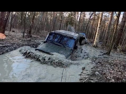 Видео: Бека с Сашей ушли на второй круг! Юлик пробует УАЗ