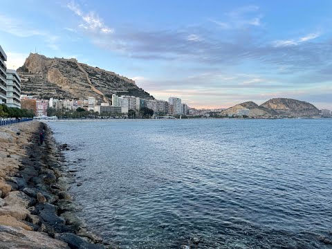 Видео: КРЕПОСТЬ САНТА-БАРБАРА В АЛИКАНТЕ ИСПАНИЯ (первая часть , 26 мая 2021 года )!!! История Аликанте !!!