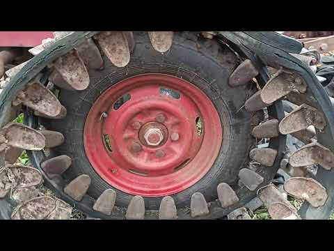 Видео: Пробую пахать на мини тракторе уралец т-02.03