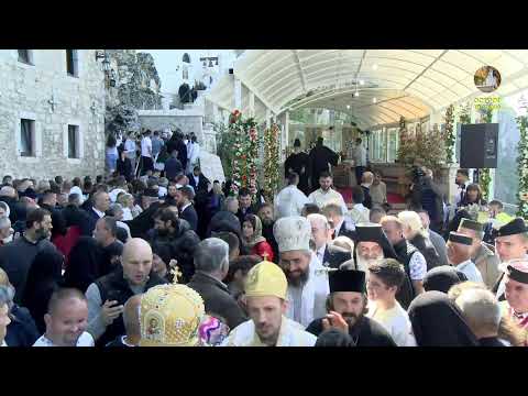 Видео: Света Патријарашка литургија на празник Светог Василија Острошког  (м. Острог 12.мај 2022 љ.Г.)