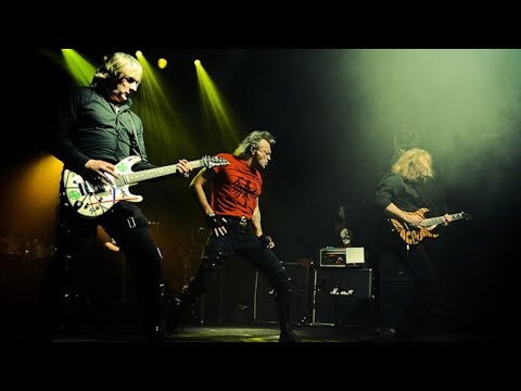 Видео: Москва, Клуб "P!PL" (30.12.2011)