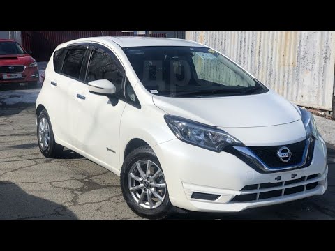 Видео: Замена фильтра салона Ниссан Ноут Nissan Note E12 HE12 NE12 Как поменять салонный фильтр e-power