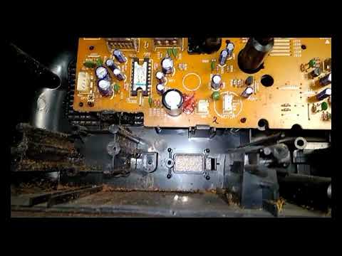 Видео: Ремонт магнитолы Panasonic RX-FS430