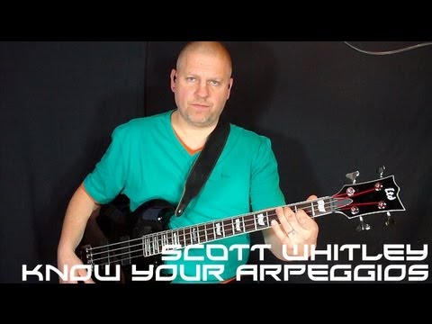 Видео: Урок игры на бас-гитаре Know Your Arpeggios от Скотта Уитли