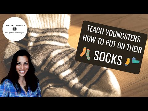Видео: Научите детей надевать носки