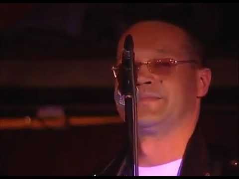 Видео: 9 Район Концерт в баре Чегевара