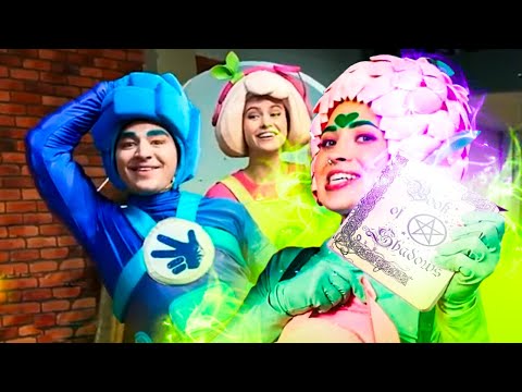 Видео: Разрушители легенд: Фиксики и Команда Флоры изучают магию!