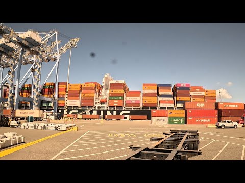 Видео: June 11, 2024 дальнобой, загрузка в порту Peterbilt 389 C15 Cat￼