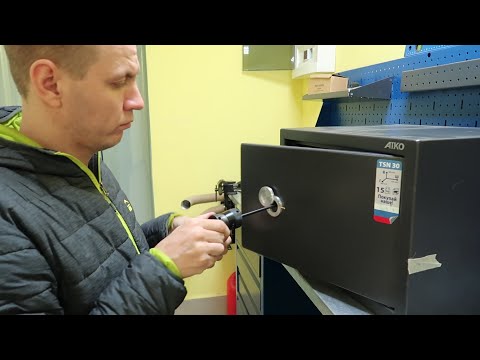 Видео: Вскрытие сейфа AIKO с замком Border ЗС-8 и перекодировка под новые ключи.