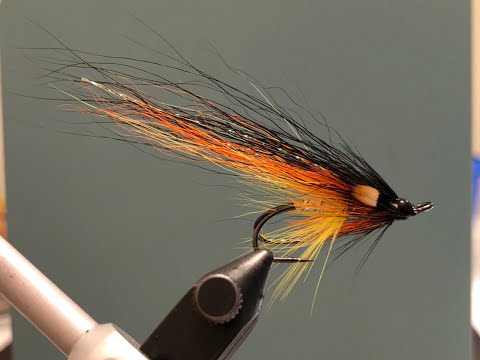 Видео: Лососёвая мушка Willie Gunn (Salmon Fly) Как связать от GM FLY