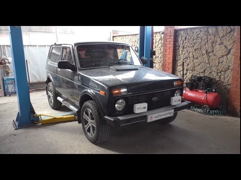 Видео: Замена внутреннего пыльника левого привода на НИВА 21214 NIVA 4x4  2012 года