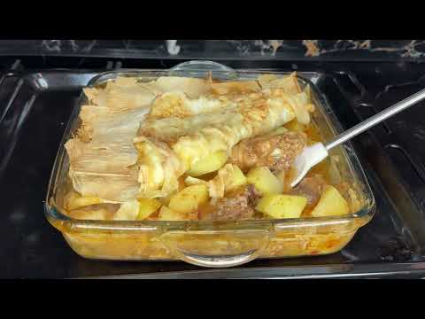 Видео: Сочная курочка с овощами в духовке #апетитно #вкусно 
