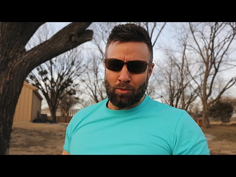 Видео: Почему женщины ИСЧЕЗАЮТ после проявления повышенного интереса (и почему это на самом деле хороший...