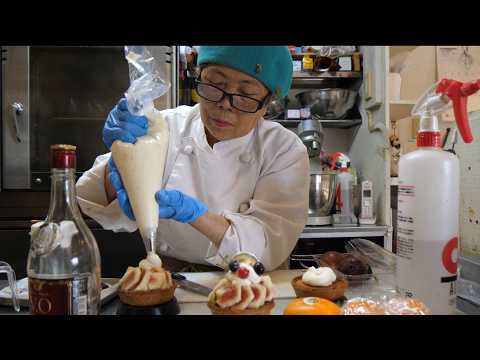 Видео: 83 года, и я всё ещё пеку! Встречайте самую милую бабушку-кондитера Японии