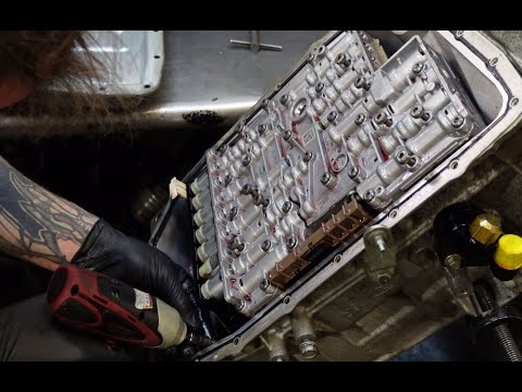 Видео: Разборка трансмиссии 6R80