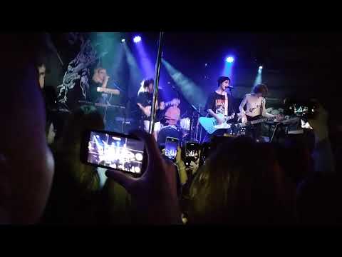 Видео: Папин олимпос - Кристен Стюарт(Казань, Big twin bar live)