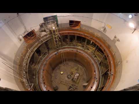 Видео: Как меняют гидротурбины