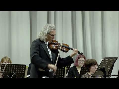 Видео: Симфонический оркестр КБР. В. Моцарт. Концерт для скрипки с оркестром №3. Солист - Лев Клычков