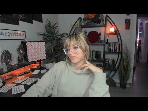 Видео: ВЕСЫ — Осознание того, что что-то не так удовлетворяет, как они ожидали