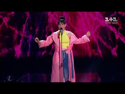 Видео: Кристина Храмова – "What About Us" – нокауты – Голос страны 8 сезон