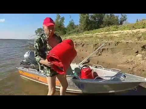 Видео: Вельбот 37 , одеваем баллоны RID ( надувные борта)