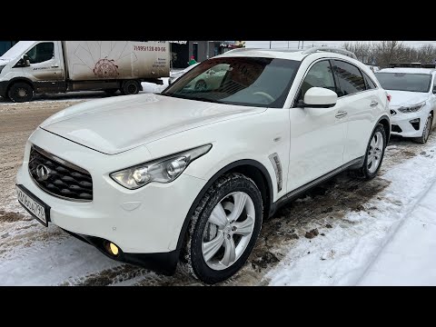 Видео: Infiniti FX37, 3.7 - 333лс, 190.000км, продаётся за 1.300.000 рублей.