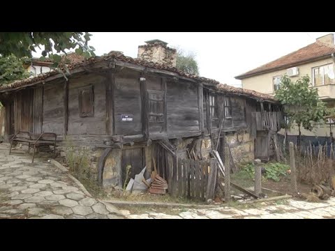 Видео: Приказки от селото на граматиците