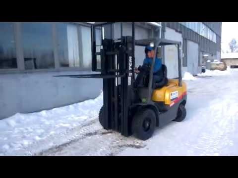 Видео: TCM FD25T3. 2008 г.в. 800 моточасов